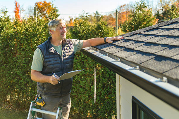 Professional Roofing technician working in Bridgeton, NC